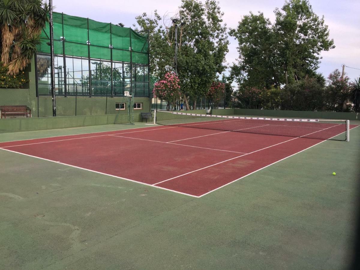 Apartamento Cerca De La Playa Y Campo De Golf Con Piscina Torremolinos Exterior foto