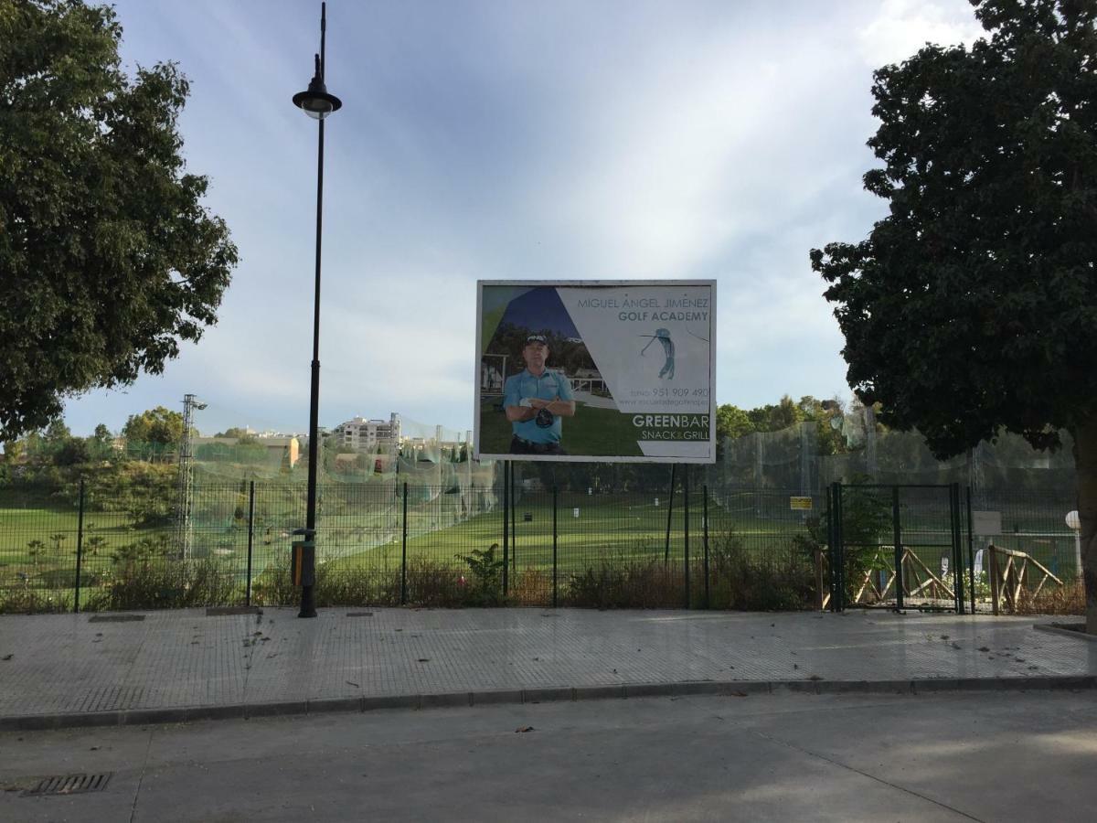 Apartamento Cerca De La Playa Y Campo De Golf Con Piscina Torremolinos Exterior foto
